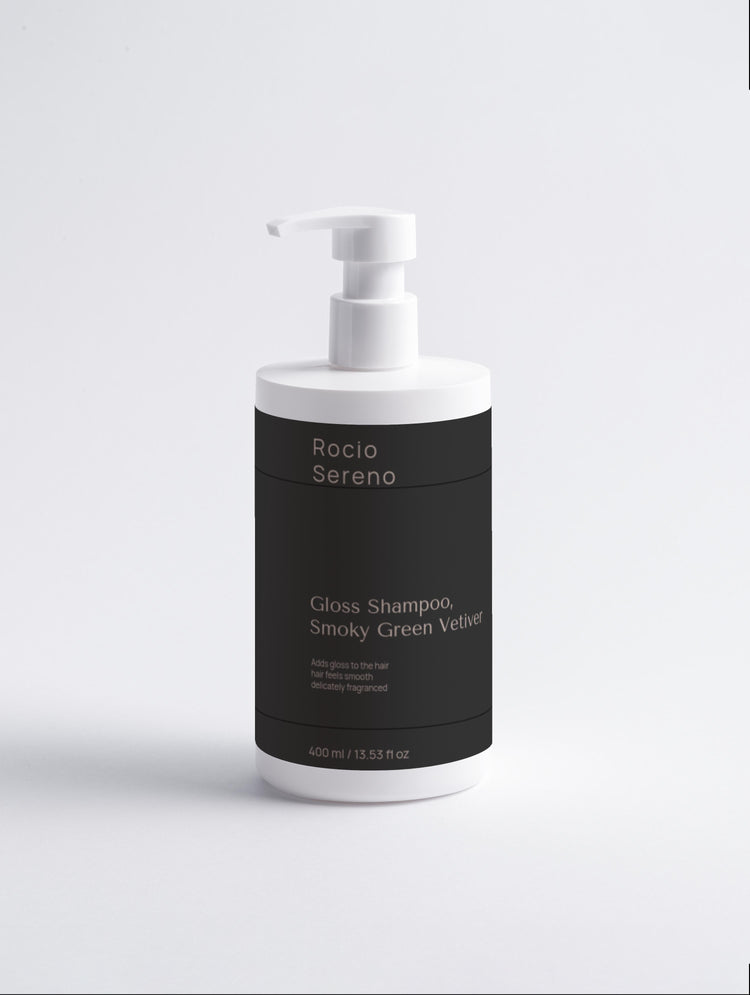 Gloss Shampoo with Smoky Green Vetiver scent for shiny hair | Rocío Sereno