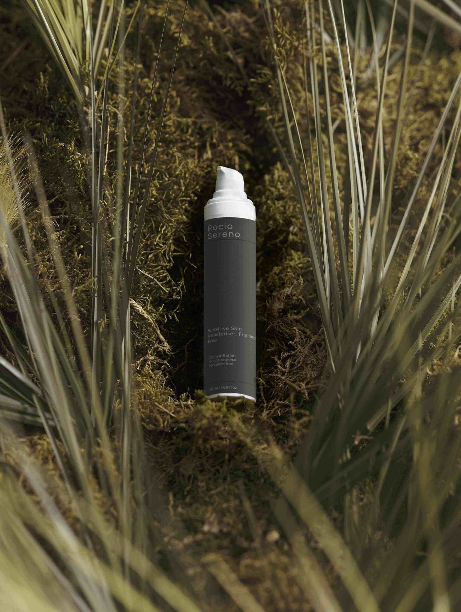 Collagen Anti-Age Night Cream: Collagen Anti-Age Night Cream for firm, hydrated skin, 100% vegan, dermatologically tested Vitamin C Serum: Vitamin C Serum to brighten and revitalize skin, vegan and dermatologically tested Nourish and Volumize Shampoo: Nou