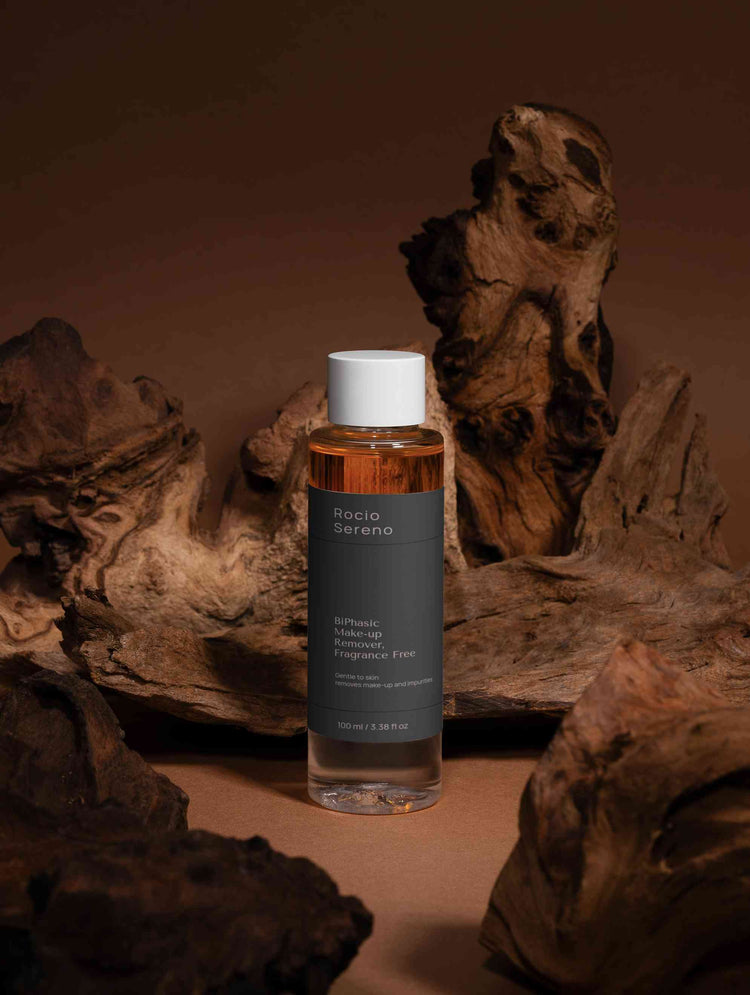 Collagen Anti-Age Night Cream: Collagen Anti-Age Night Cream for firm, hydrated skin, 100% vegan, dermatologically tested Vitamin C Serum: Vitamin C Serum to brighten and revitalize skin, vegan and dermatologically tested Nourish and Volumize Shampoo: Nou